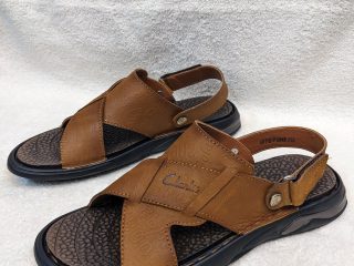 Lightweight Leather Sandal For Summer.